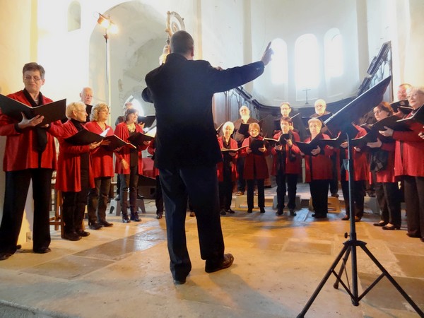Le Laostic a donné un superbe concert en l'église Saint-Vorles de Châtillon sur Seine...