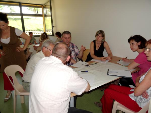 Une journée d'échanges" Synergie Jeunes", proposée par la Communauté de Communes du pays      Châtillonnais