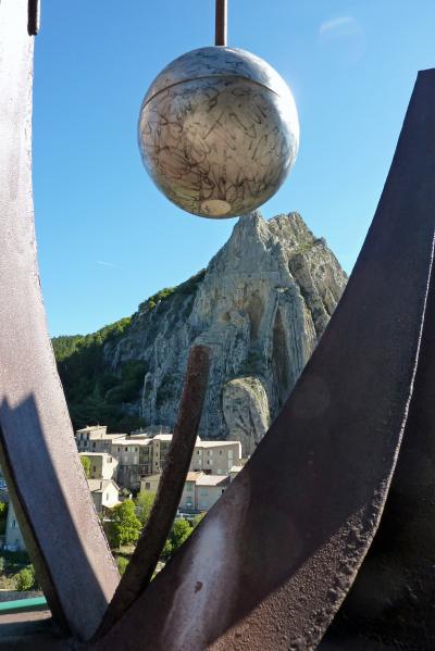 ☻ Vacances 2022 à Saint-Martin-les-Eaux : visite de Sisteron