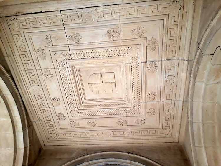 Plafond de l'escalier