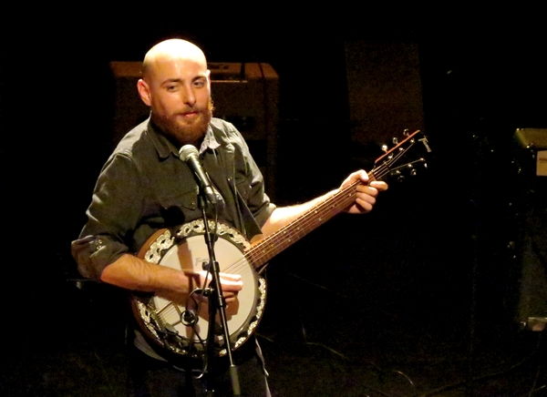  Thomas Schoeffler Jr Band a offert aux Châtillonnais un merveilleux et éblouissant concert de folk-blues ! 