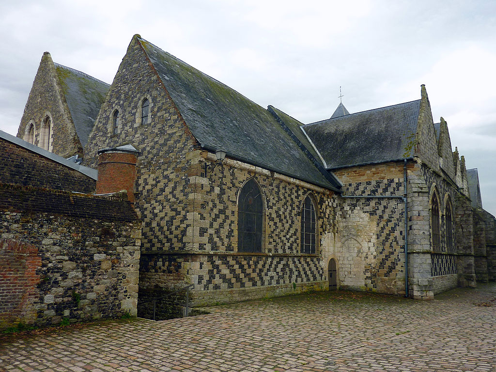 1116 - Eglise St Martin cité médiévale - St Valéry sur Somme.jpg
