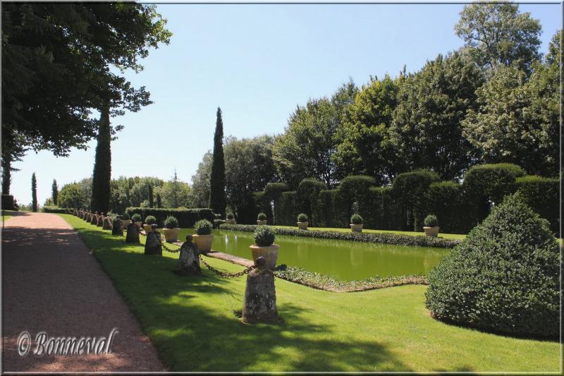 Les Jardins du Manoir d'Eyrignac Dordogne le Miroir d'Eau