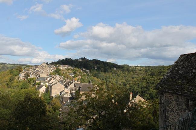 7 Najac (109)