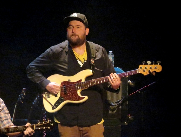  Thomas Schoeffler Jr Band a offert aux Châtillonnais un merveilleux et éblouissant concert de folk-blues ! 