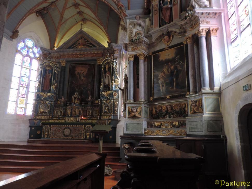 SIZUN - Intérieur de l'église