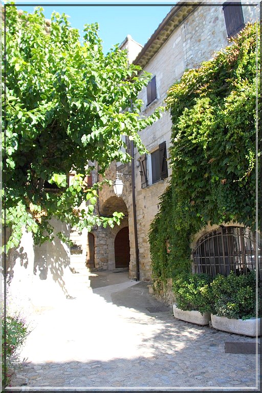 1008 - Virée en Ardèche : Aiguèze (07)