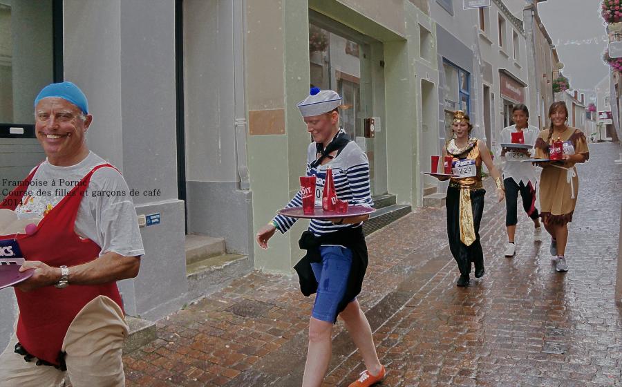 Course des filles et garçons de café à Pornic - 2014 -