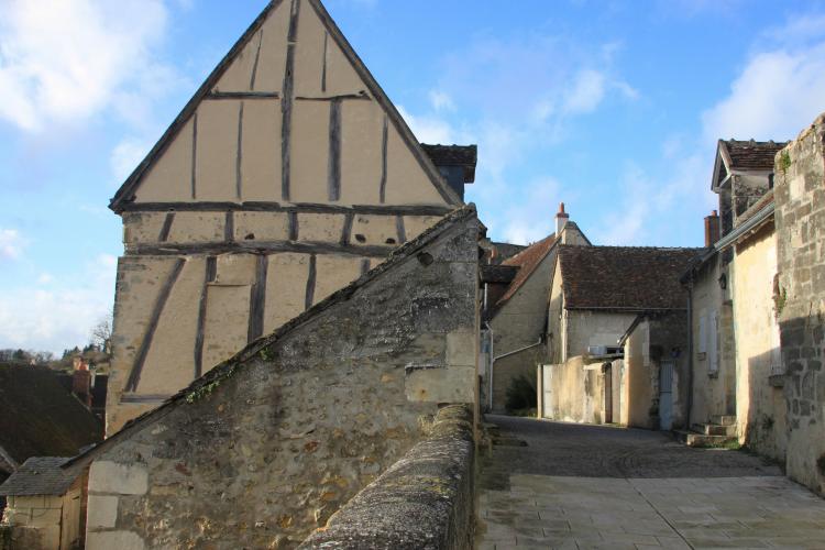 LE VILLAGE DE MONTRÉSOR