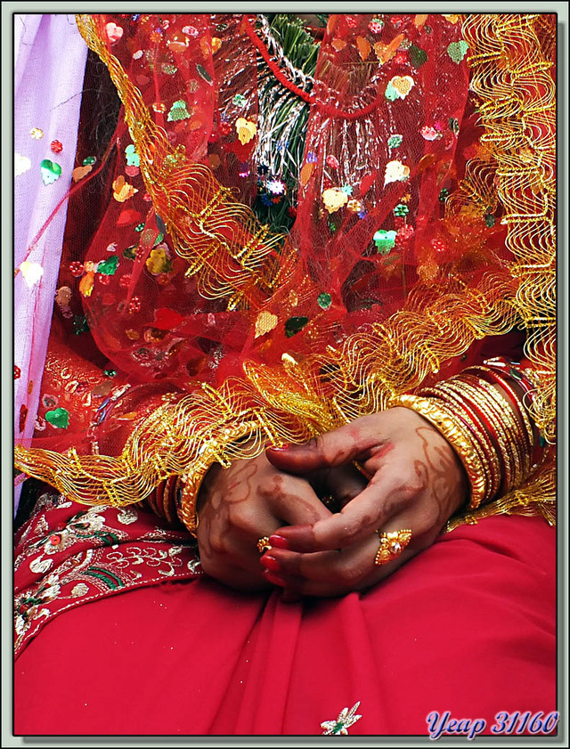 Blog de images-du-pays-des-ours : Images du Pays des Ours (et d'ailleurs ...), Temple Amar Narayan Mandir: cérémonie de mariage - Les mariés - Tansen (Palpa) - Népal