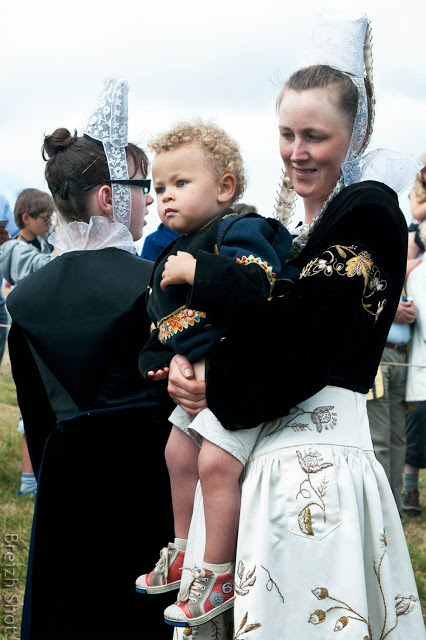Sainte-Anne la Palud : Maman et bébé Glazik