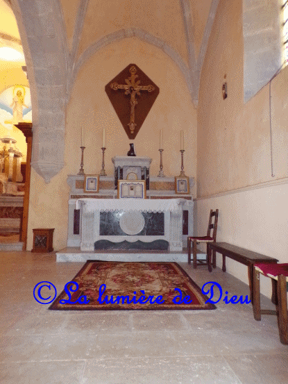 La Roquebrussanne, l'église Saint Sauveur