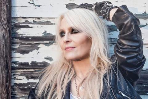 DORO - "All For Metal" (Clip)