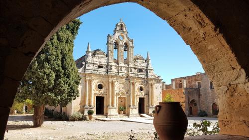 ARKADI 1