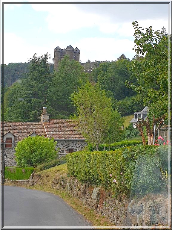 944 - Tournemire dans le Cantal (15)