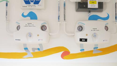 Oxygène robot Dupont et Dupont pédiatrie décor chambre d'enfant