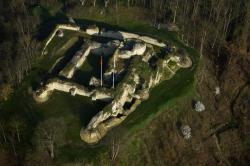 LES REMPARTS D'IVRY-LA-BATAILLE (Eure)