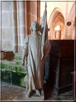 1032 - Noyers-sur-Serein dans l’Yonne (89) 