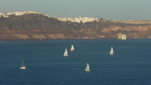 Le balcon posé sur la mer (26) entre Φολέγανδρος et Θηρασία