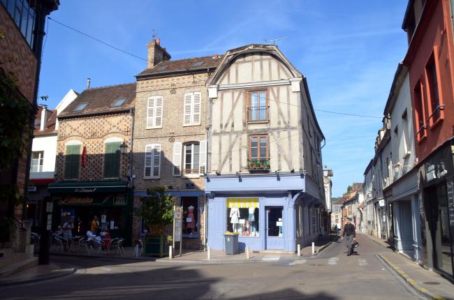 ☻ Escapade entre soeurs en Bourgogne : Jours 3 et 4 - Sens et Ervy-le-Châtel