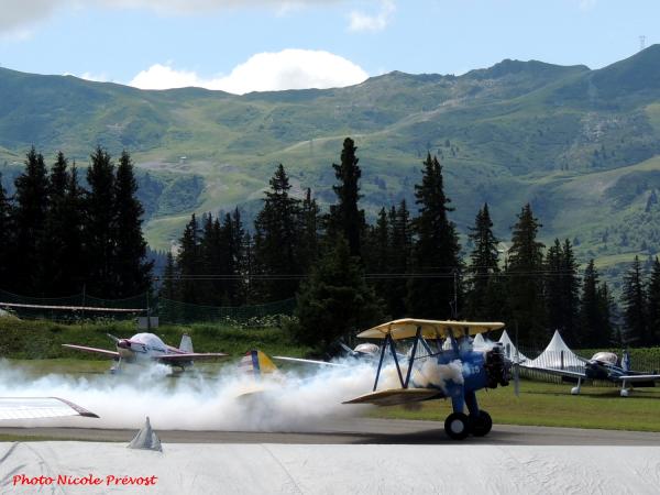 Le meeting aérien de Méribel, vu par Nicole Prévost...