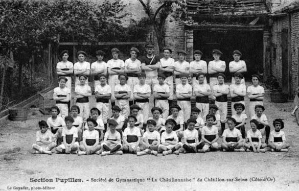 Quelques cartes postales anciennes de la Châtillonnaise Gymnastique