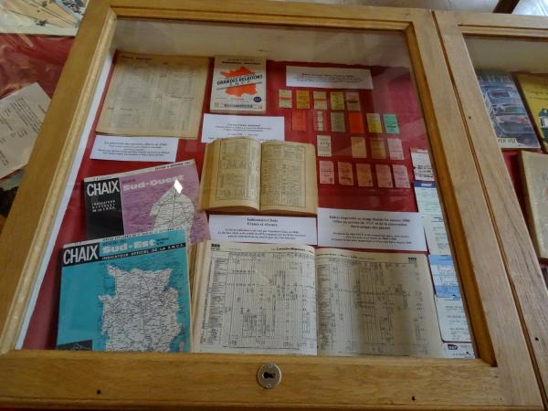 Une très belle exposition sur les 150 ans de la voie ferrée de Ravières à Châtillon sur Seine, à eu lieu Jully, dans l'Yonne