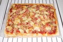 Pizza blanche au saumon fumé