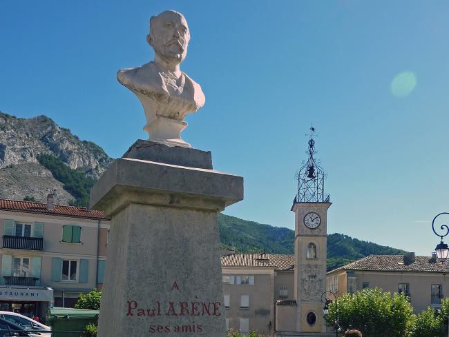 ☻ Vacances 2022 à Saint-Martin-les-Eaux : visite de Sisteron