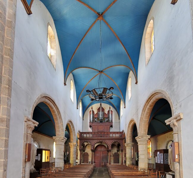 Photo prise du choeur - église île de Batz