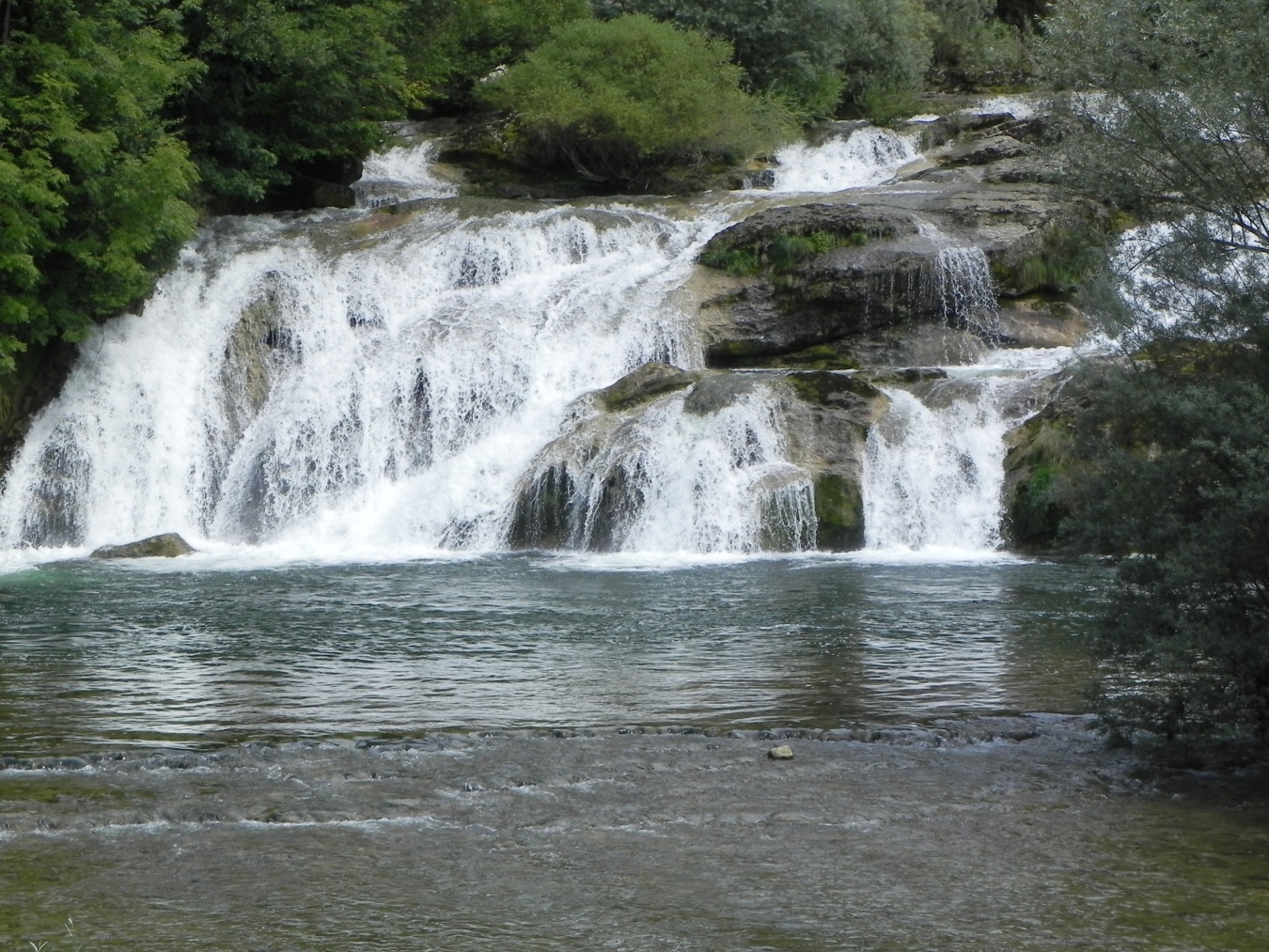 cascade de l'ain par Bébert