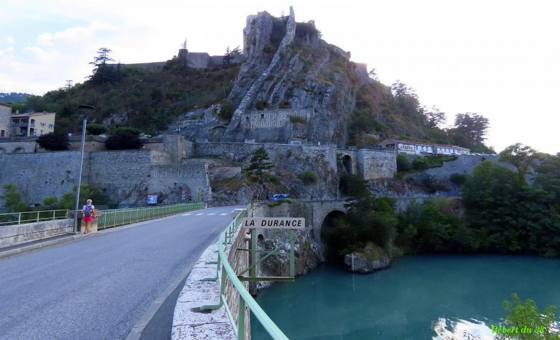 une pause à Sisteron -2