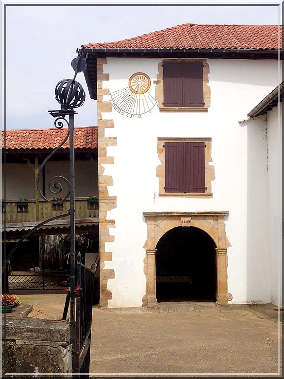 921 - Suite22 : -Notre Chemin vers St Jacques de Compostelle à travers ses anecdotes-