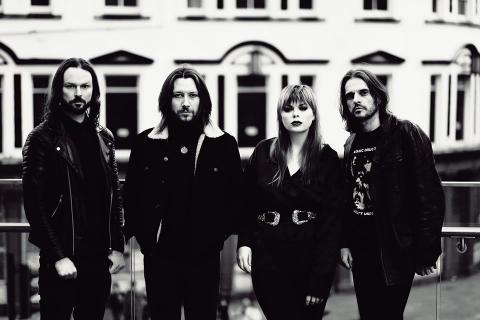 ALUNAH dévoile le premier single extrait de son prochain album Violet Hour