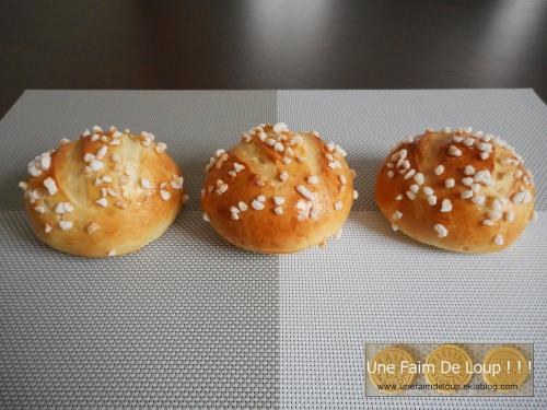 Pains au lait ronds et moelleux
