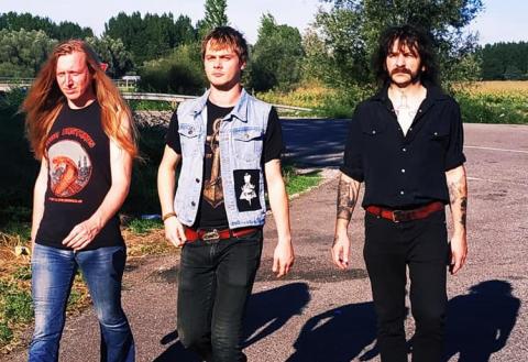 IRON BASTARDS - "Speed Machine" Clip