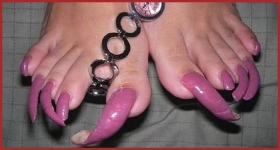 LES ONGLES 
