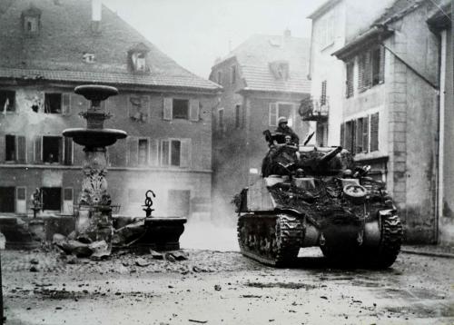 * DOLLEREN commémore sa Libération en présence des Anciens de la D.F.L (reportage)