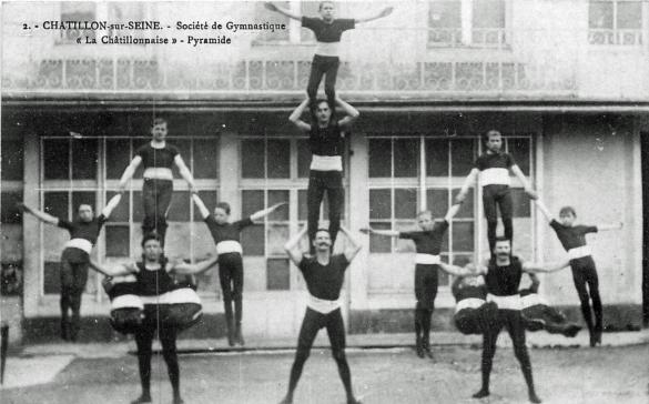 Quelques cartes postales anciennes de la Châtillonnaise Gymnastique
