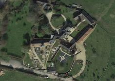 LES REMPARTS DE LA HOUBLONNIERE (Calvados)