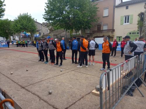 16 Q à Joyeuse le vendredi 3 mai 2024