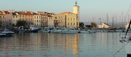173 miles d'AJACCIO à LA CIOTAT