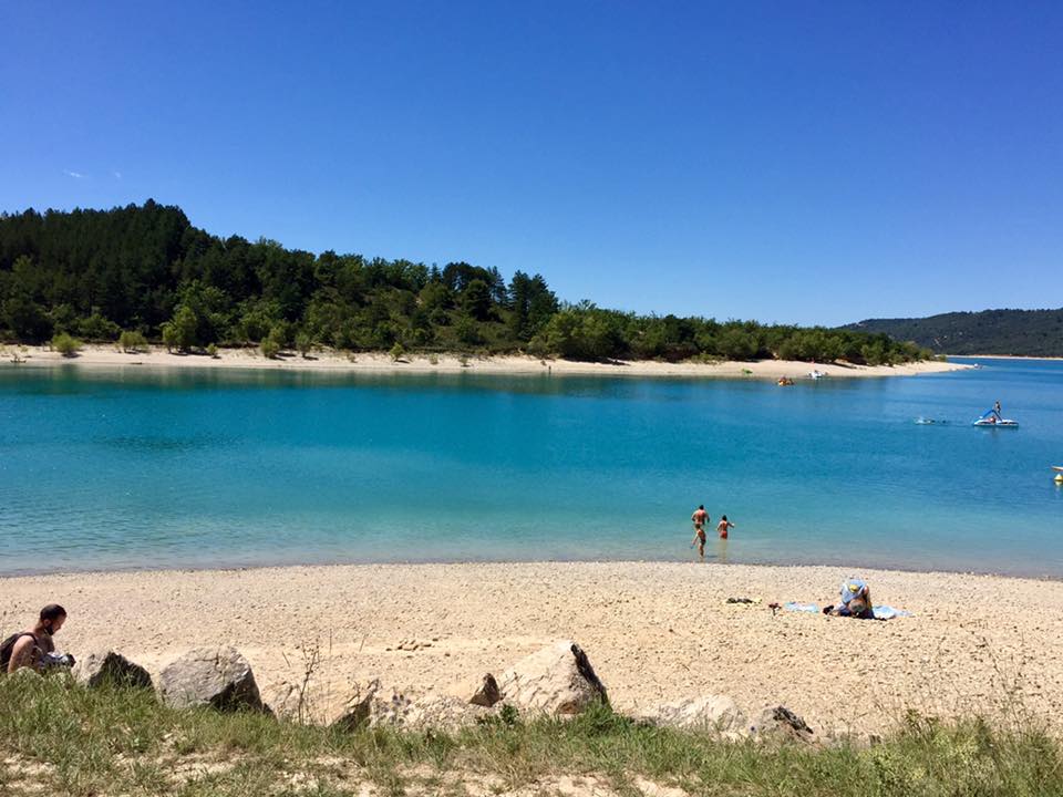 Le lac de Sainte Croix dans le Verdon...(1)... A suivre