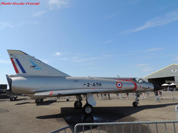 Le meeting de Dijon vu par Nicole Prévost, passionnée d'aviation