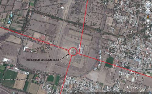 Le Temple de Quetzalcoalt, à Teotihuacan (ou Temple du Serpent à Plumes), les souterrains et salles sous le Temple, le 04/11/14. (Albert Fagioli) (Photo Google Earth)