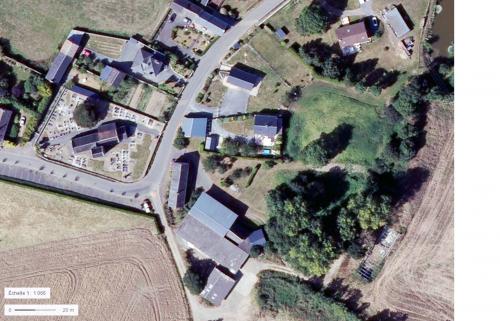LES REMPARTS DE COMBRAY (Calvados)