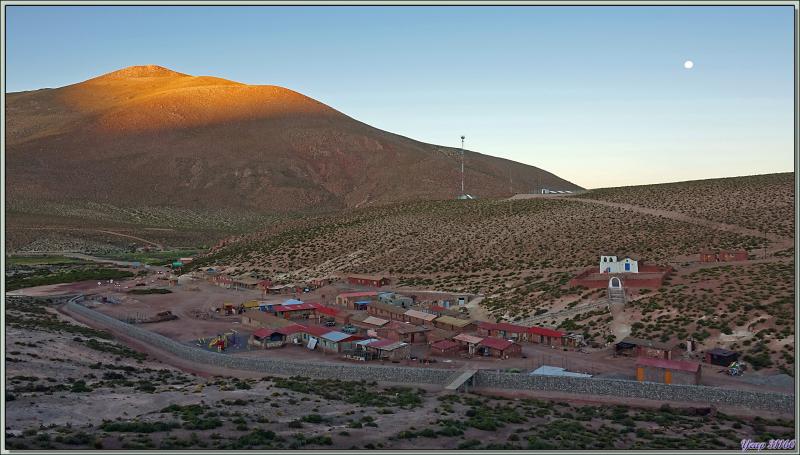 19/03/2022 : après avoir passé le village de Machuca, nous allons faire une halte à la zone humide du Rio Putana (4250 m) - Route vers El Tatio - Chili