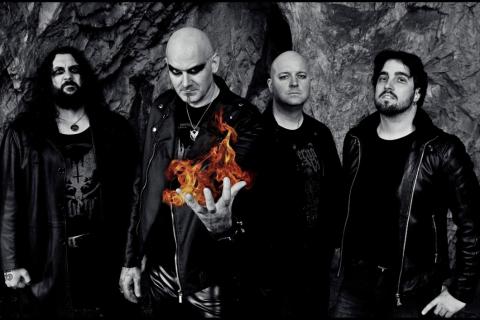 RAVENOIR - Détails et extraits du premier album The Darkest Flame Of Eternal Blasphemy