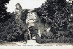 LES REMPARTS D'ARQUES-LA-BATAILLE ( Seine-Maritime)