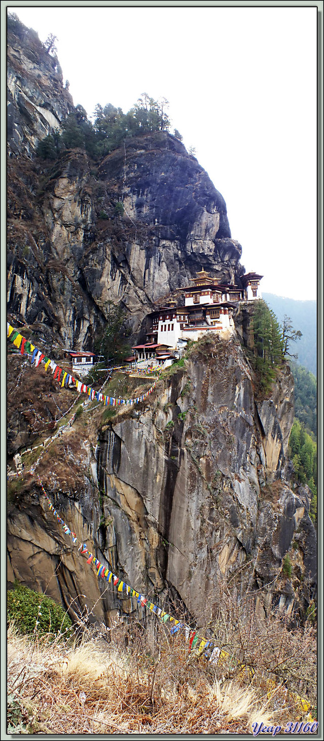 Blog de images-du-pays-des-ours : Images du Pays des Ours (et d'ailleurs ...), Monastère de Taktsang Pelphug (La Tanière du Tigre, Tiger Nest Monastery) - Paro - Bhoutan